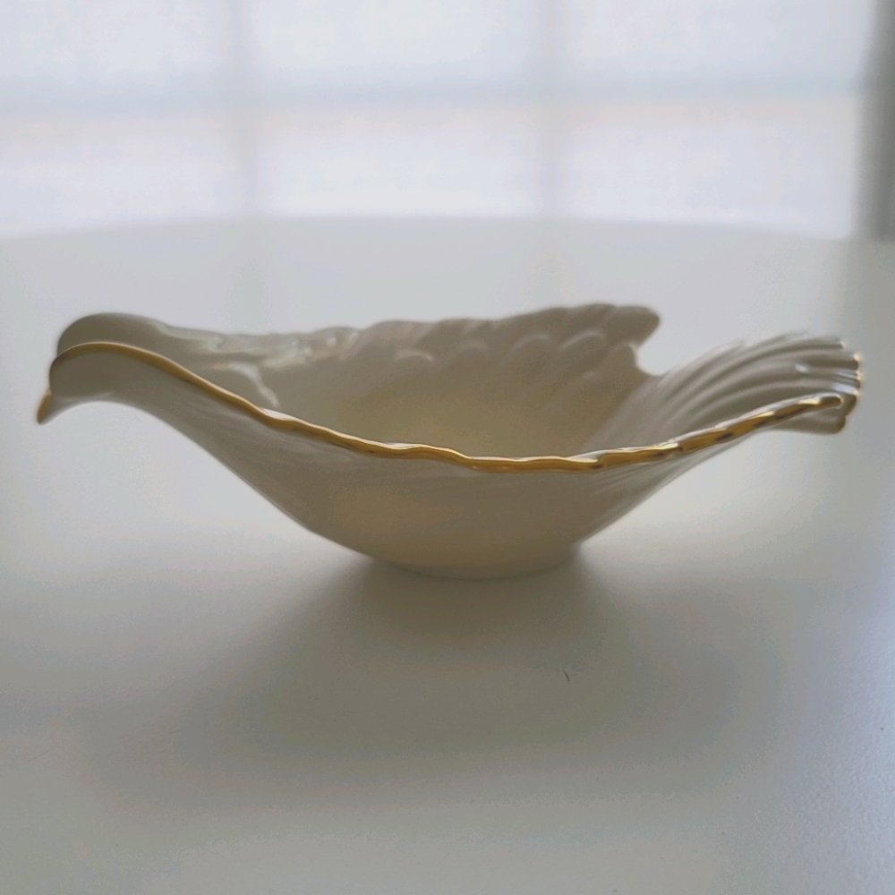 Lenox Dove Bowl